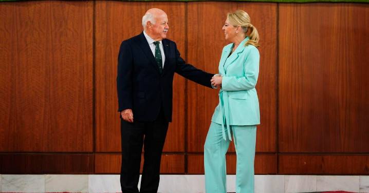 Juanma Moreno sube la partida para obras un 10% en su último año