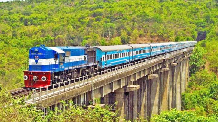 Central Railway Announces 4 Festival Special Trains From Mumbai on October 25