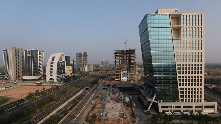 Excitement high but execution lags: Fund houses flag banking and tax hurdles at GIFT City