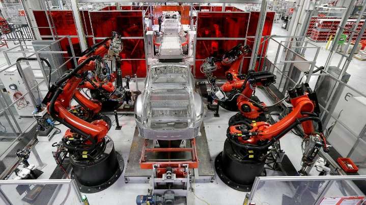 Musk and other tech gurus say humanlike robots are the next big thing. Don't hold your breath