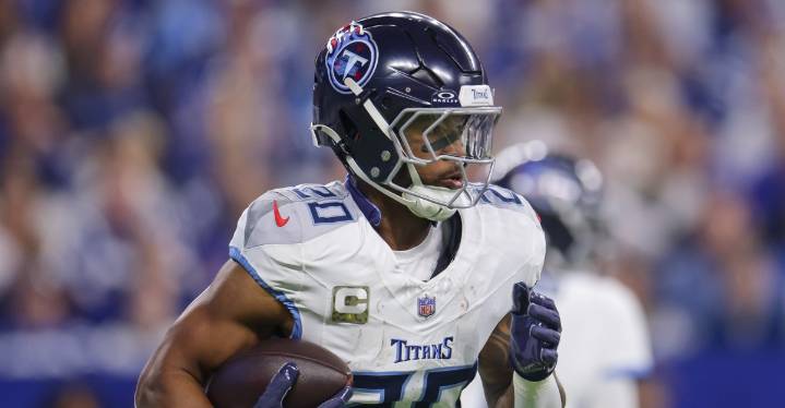 5 potential Patriots targets ahead of the NFL trade deadline