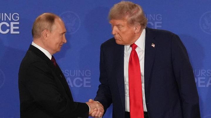 Russians and Ukrainians expect no major breakthrough at planned Trump