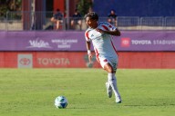Deadspin | FC Dallas' formula: Beat Galaxy, clinch playoff berth