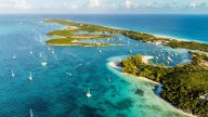 8 Americans arrested in Bahamas after high-powered weapons found on boat
