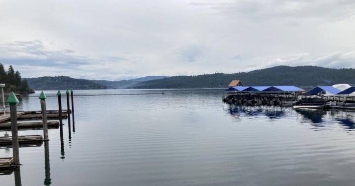 Sea plane sinks in Lake Coeur d'Alene