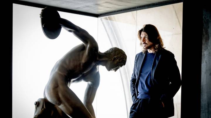 Rolland, el alumno de Balenciaga: “La novia no tiene que ser sexy”