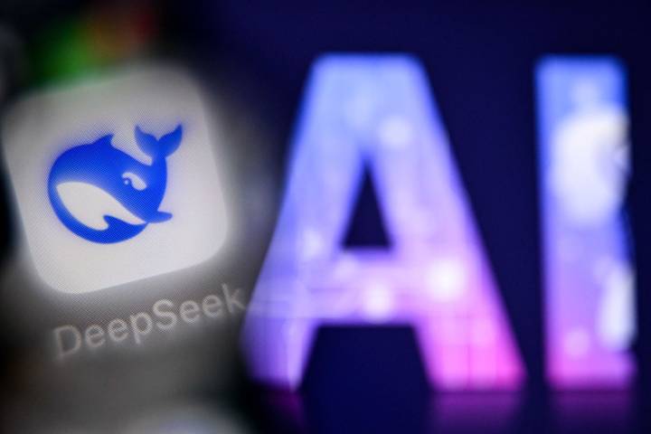 DeepSeek lanza IA que procesa hasta 200,000 páginas para entrenar otros modelos