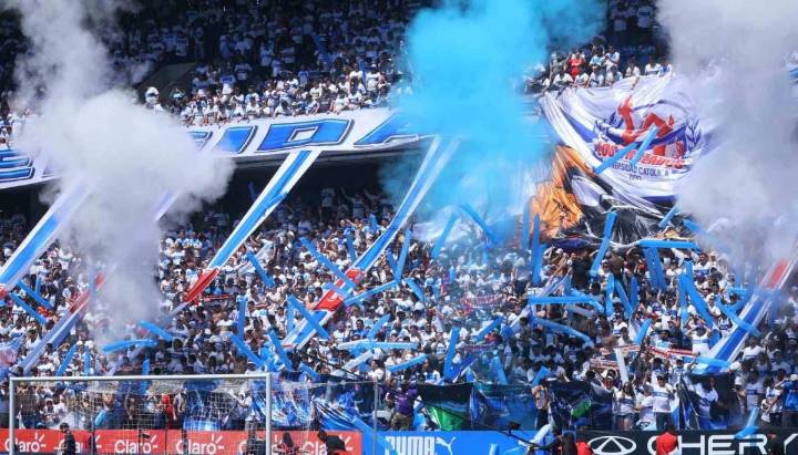 Hasta por 6 años: El ejemplar castigo de la UC a barristas por incidentes en el clásico universitario