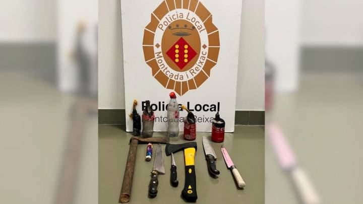 Intento de feminicidio en Montcada i Reixac: un hombre estrangula a su expareja y hiere a una vecina con un hacha