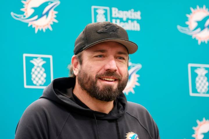 Dolphins' Frank Smith brings boost as OC on sideline