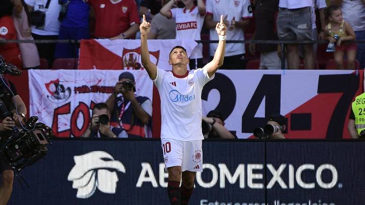 Se confirma la “Ley del Ex”: Mira el gol con el que Alexis Sánchez le da el triunfo parcial al Sevilla sobre el Barcelona