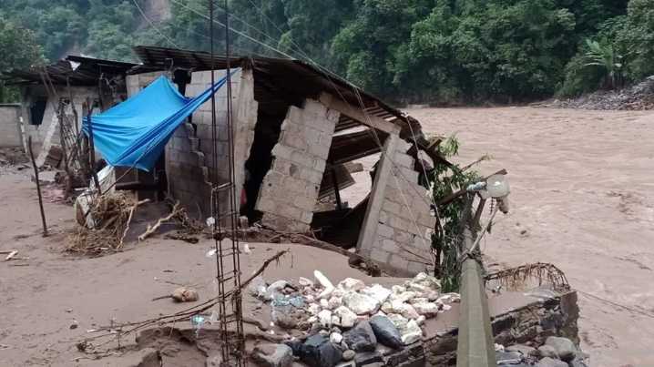 “Fuertes lluvias en Veracruz dejan comunidades incomunicadas y en situación crítica”