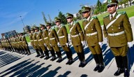 Más de 100 empleos para civiles en Carabineros: sueldos superan el millón