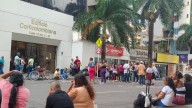 Habilitan paso vehicular tras bloqueo en la Calle 10, en el centro de Cali