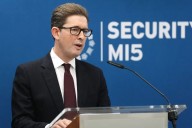 Jefe de seguridad inglés asegura que China no es una amenaza para el Reino Unido