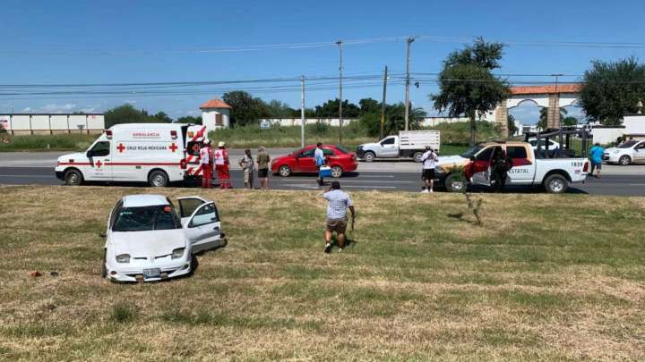 Volcadura en Ciudad Victoria Deja a Adulto Mayor y Joven Lesionados