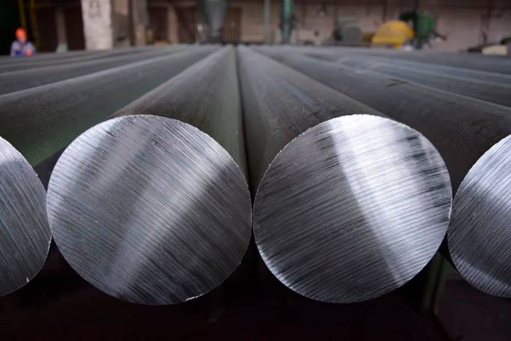 Eliminan las retenciones a las exportaciones de aluminio y acero hasta fin de año