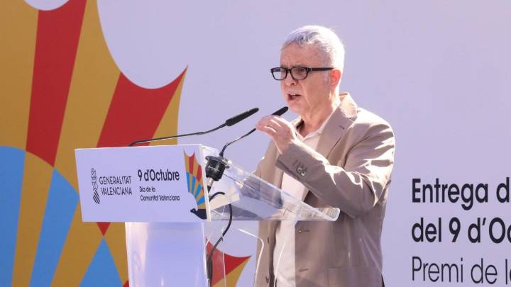 Torrent renuncia al Premi de les Lletres por la “deriva” del Consell de Mazón con el valenciano