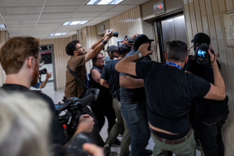 New York governor criticizes ICE officers who she says shoved and injured journalists
