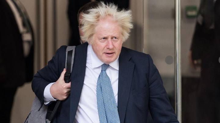 Boris Johnson asegura que los niños pagaron un "alto precio" durante el covid y reconoce que fue "demasiado lejos" con los confinamientos