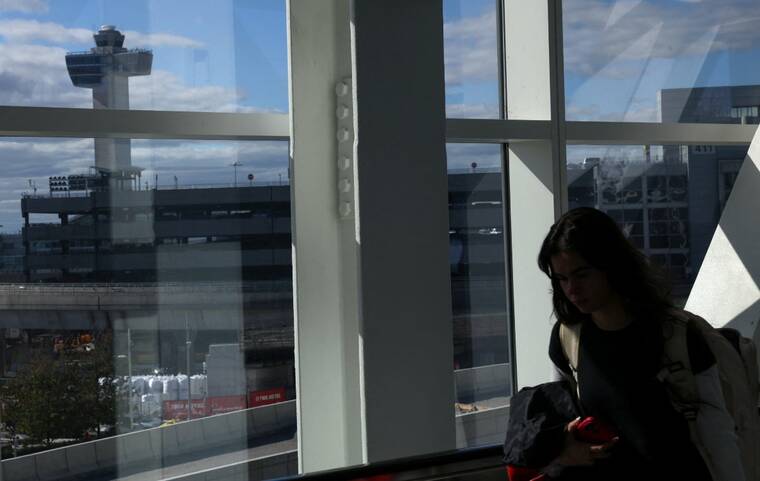 Airlines urge patience as air traffic staffing shortages drag on