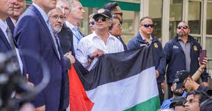 Gustavo Petro ordenó la expulsión de toda la delegación diplomática de Israel