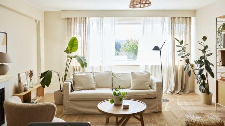 The Stunning DIY Pedestal Design That'll Instantly Elevate Any Room In The House