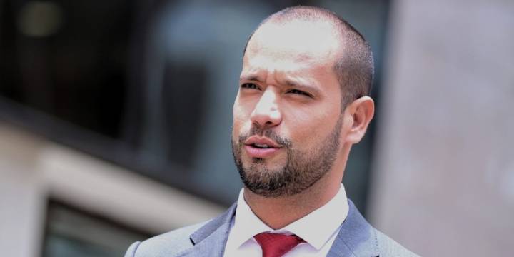 Las dádivas jurídicas que condenaron a Diego Cadena a siete años de prisión domiciliaria