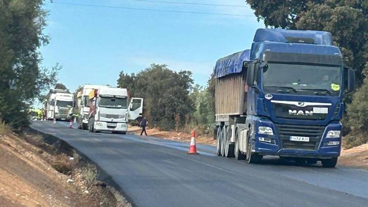 La Diputación destina 655.000 euros a asfaltar la carretera principal de acceso a Alameda