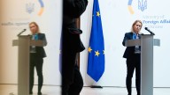 The EU unveils a plan to be ready within 5 years to fend off any Russian attack