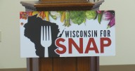 Democratic lawmakers host food drive, call for release of federal funds for SNAP