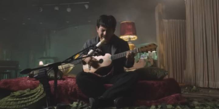 De barrendero de CDMX al Tiny Desk: Macario Martínez conquista con un show íntimo de música mexicana