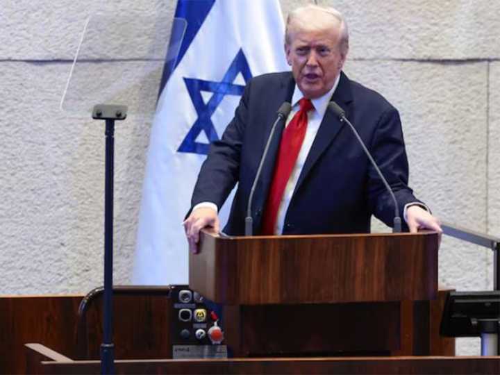 President Trump warns Hamas over Gaza deal