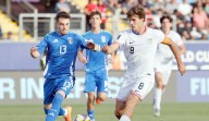 Benja Cremaschi eclipsa a Gilberto Mora