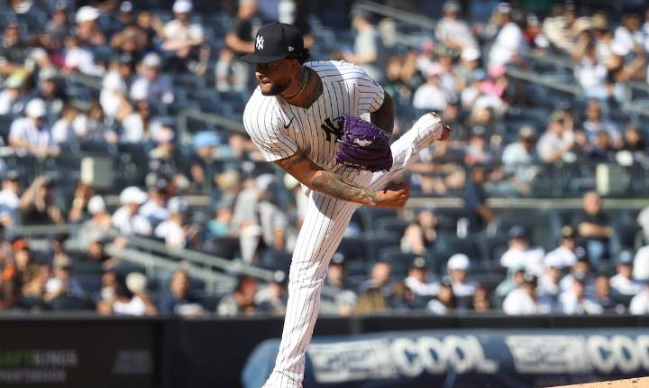 Los Yankees le dan la bola a Luis Gil para el primer juego de la Serie Divisional ante los Blue Jays