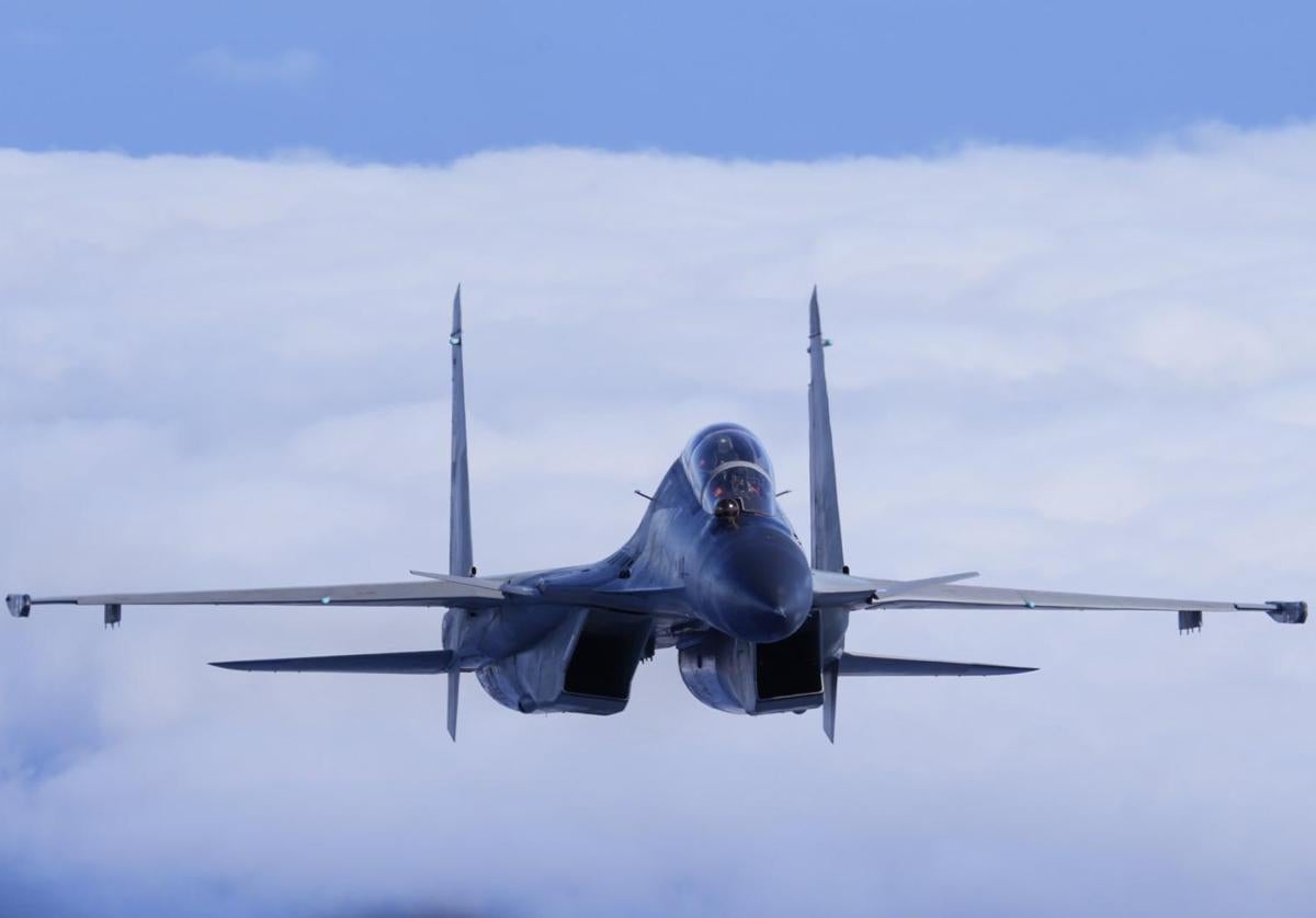 50 cazas de seis países libran una batalla simulada por el control de los cielos en Canarias