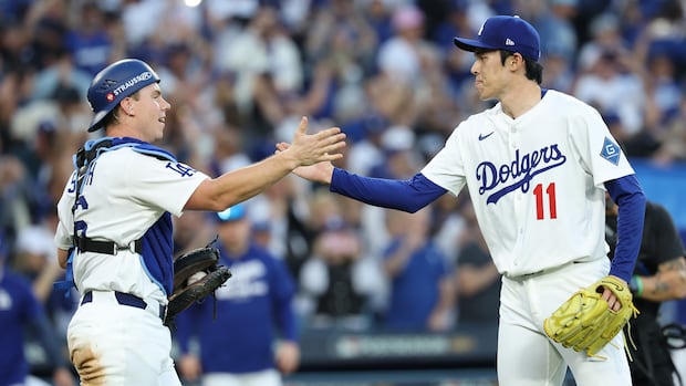 Dodgers near repeat World Series trip, beat Brewers in Game 3 for 3