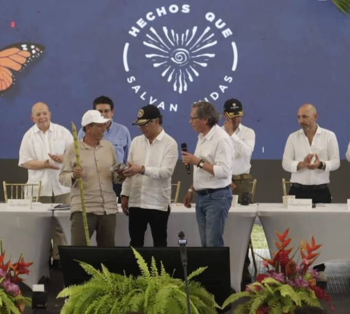 «Un Paso hacia la Paz: Gobierno y Disidencias Destruyen 14 Toneladas de Material Bélico en Putumayo y Nariño»