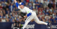 Mariners grind out another run to cut into lead