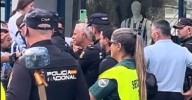 Tensión Málaga CF-Afición con los desplazados a Leganés: "Jugadores mercenarios"
