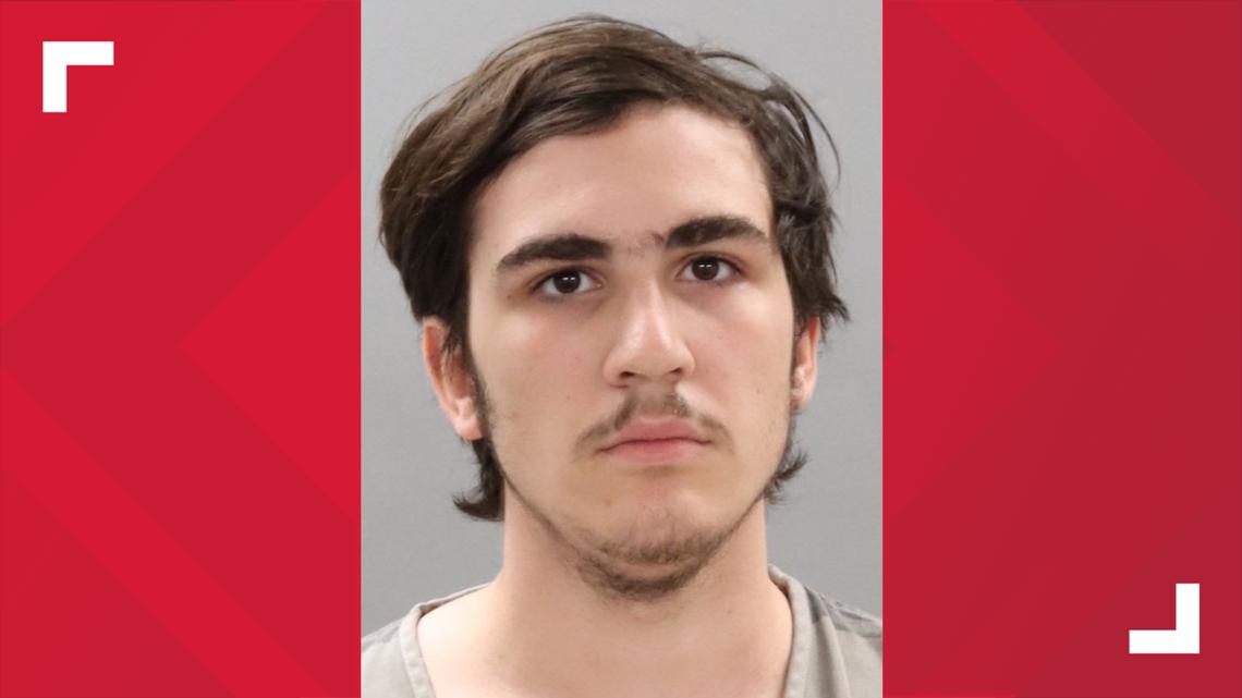 18-year-old accused of threatening to shoot up Gibbs High School