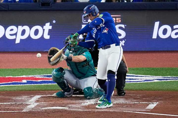How to watch Toronto Blue Jays ALCS Game 2: MLB free live stream