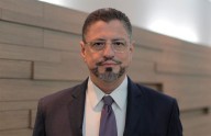Tribunal pide al Congreso de Costa Rica retirar fuero a Rodrigo Chaves por beligerancia