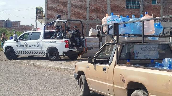 Atacan a balazos a vendedor de garrafones de agua en colonia Expofresas