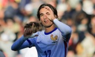 0-6. Francia golea a Nueva Caledonia y se asegura su avance entre los mejores terceros