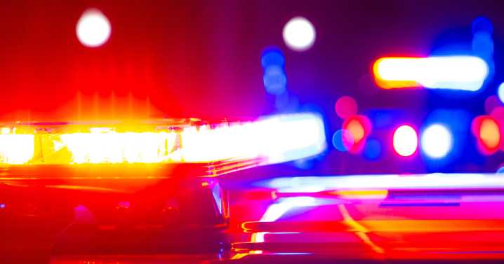 2 adults, 1 teen shot in 2 separate shootings in Philadelphia, police say
