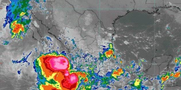 Sinaloa pide extremar precauciones por Tormenta Tropical Raymond