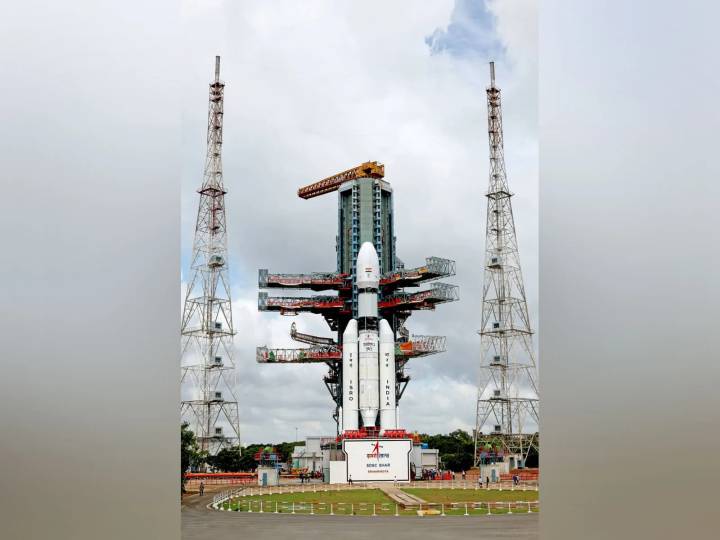 ISRO to launch LVM3-M5 communication satellite on November 2