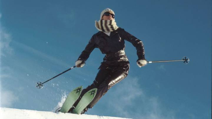 How to Do Extreme Skiing the Chic Way
