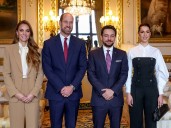Duelo de estilo en Kensington entre el clasicismo de Kate Middleton y la pura tendencia de Rajwa de Jordania